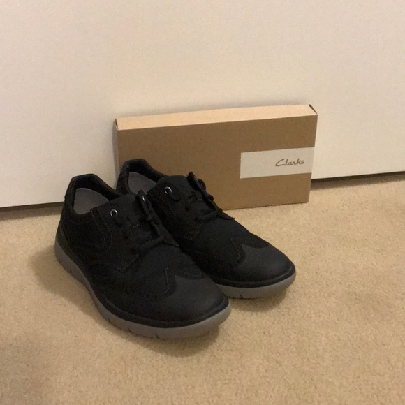 clarks cloudsteppers mens gold